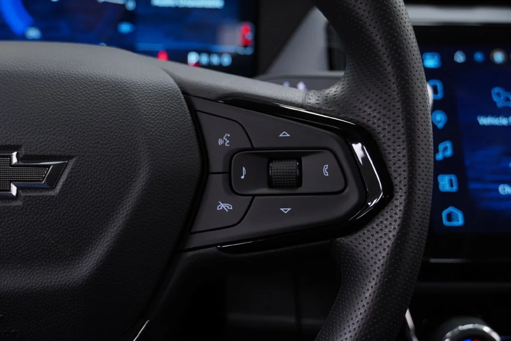 New 2027 Marina Blue Metallic Chevrolet LT image 20