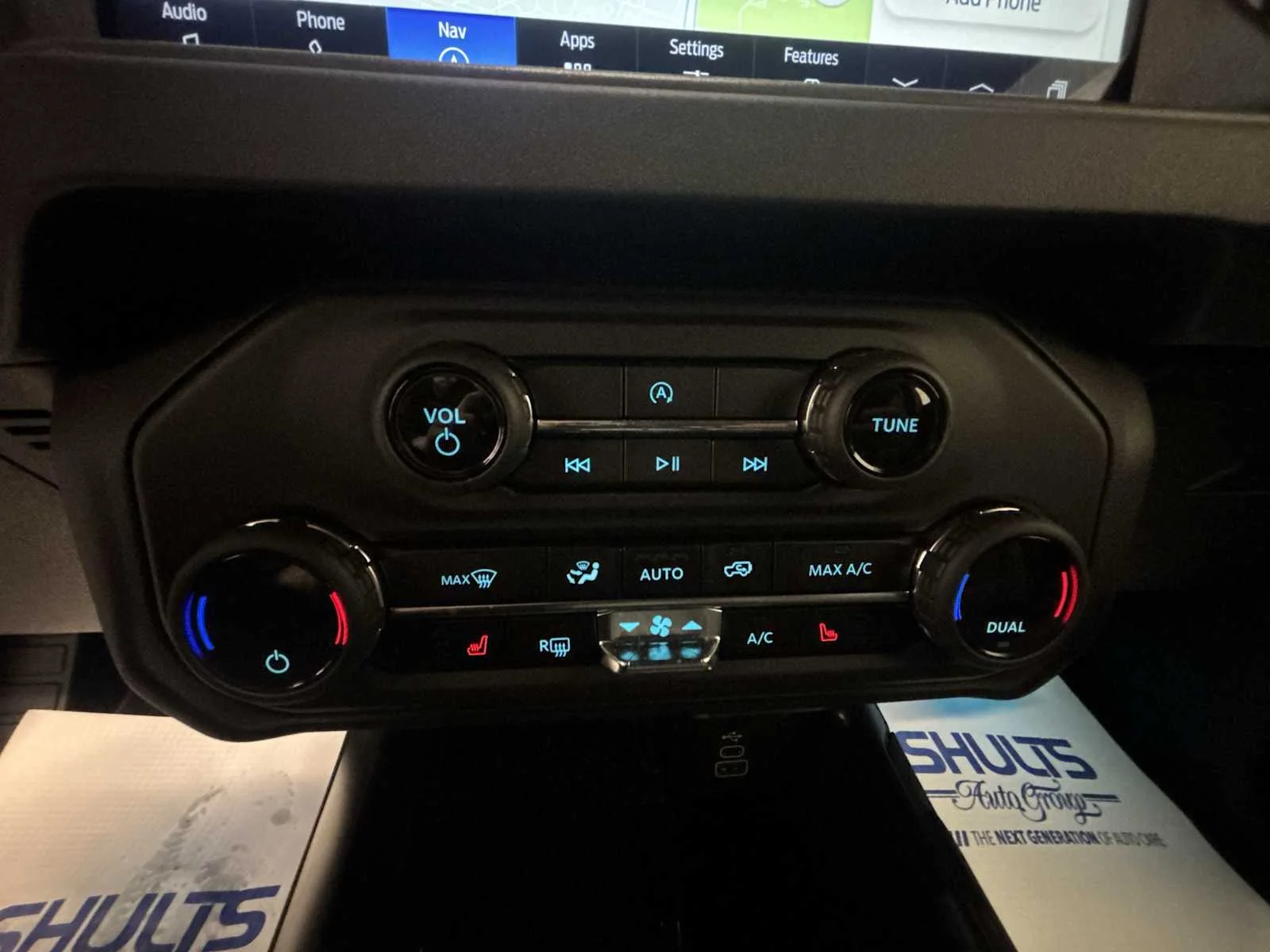 New 2026 BLUE Ford Big Bend image 16
