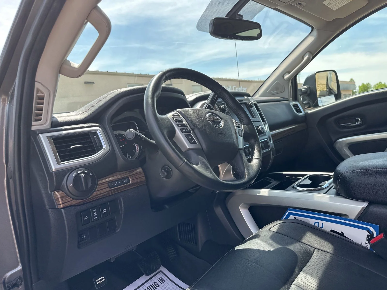 Used 2019 Gray Nissan SL image 12