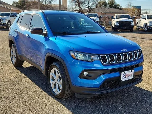 Used 2024 Blue Jeep Latitude 4x4 image 6