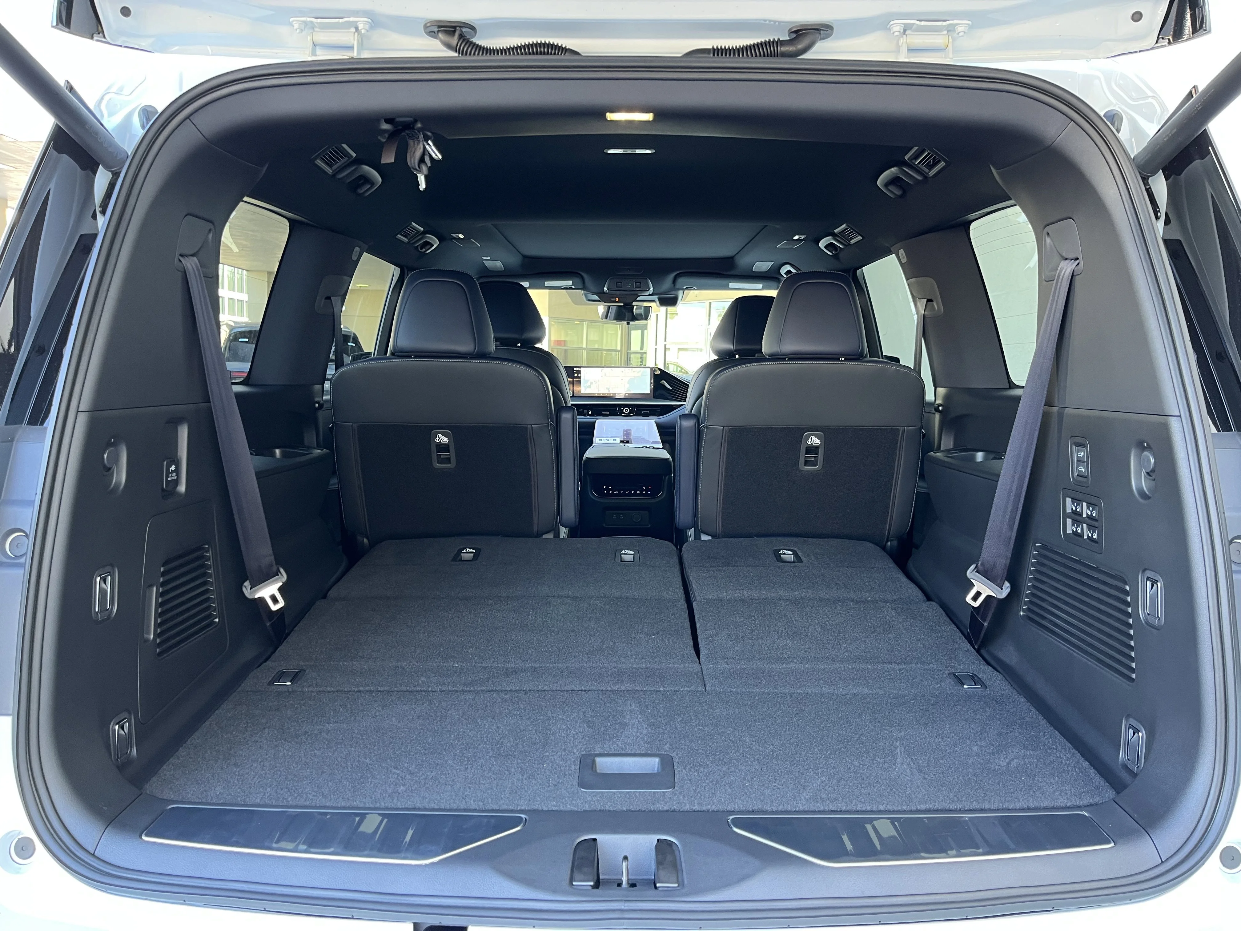 2026 INFINITI QX80 Sport - Photo 21