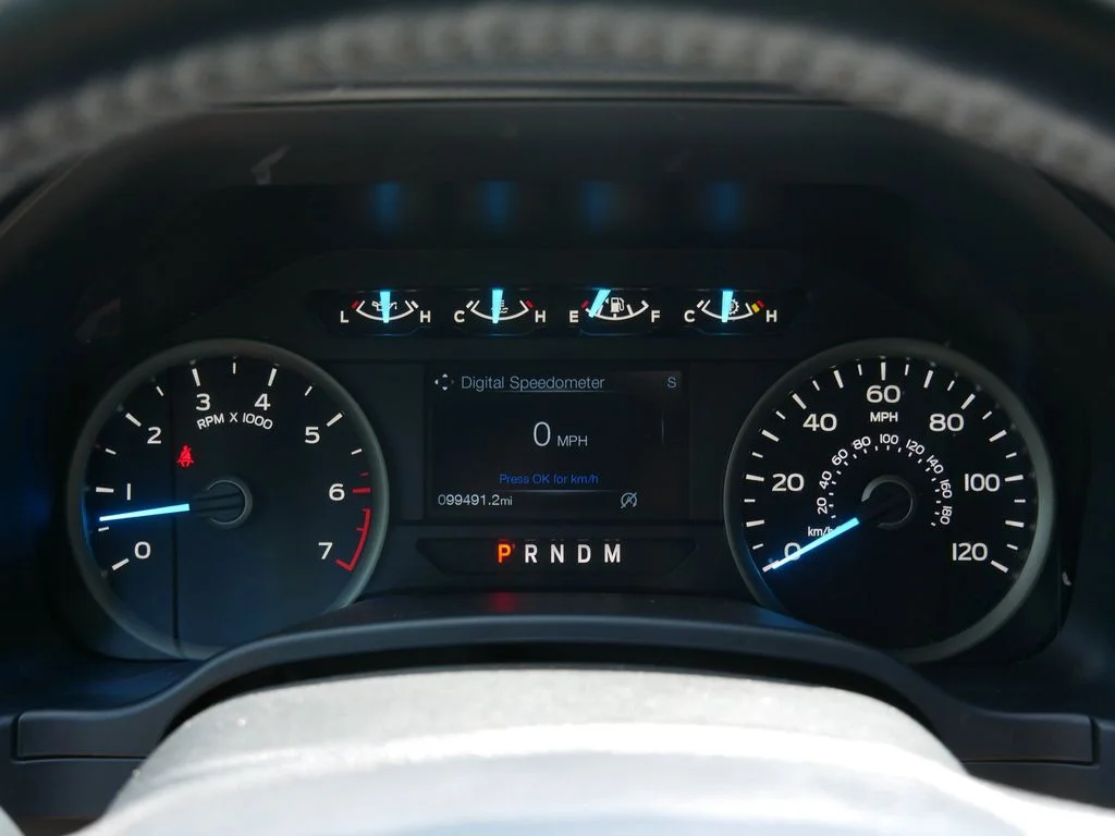 Used 2019 Gray Ford XLT image 20