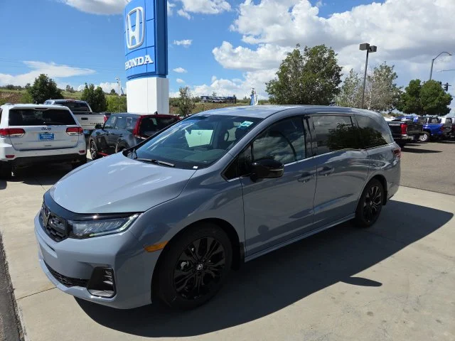 New 2026 Sonic Gray Pearl Honda Sport-L image 1