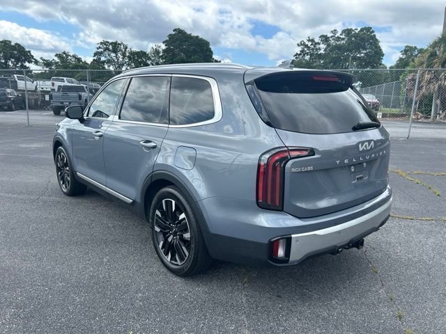 Used 2024 Silver Kia SX image 3