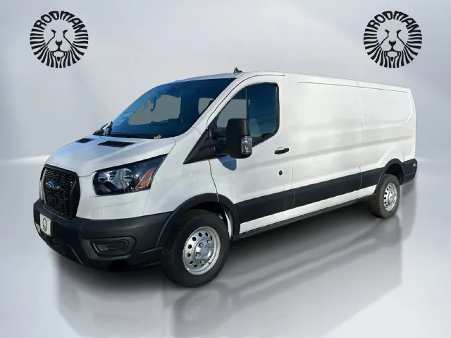 New 2025 White Ford Base image 1