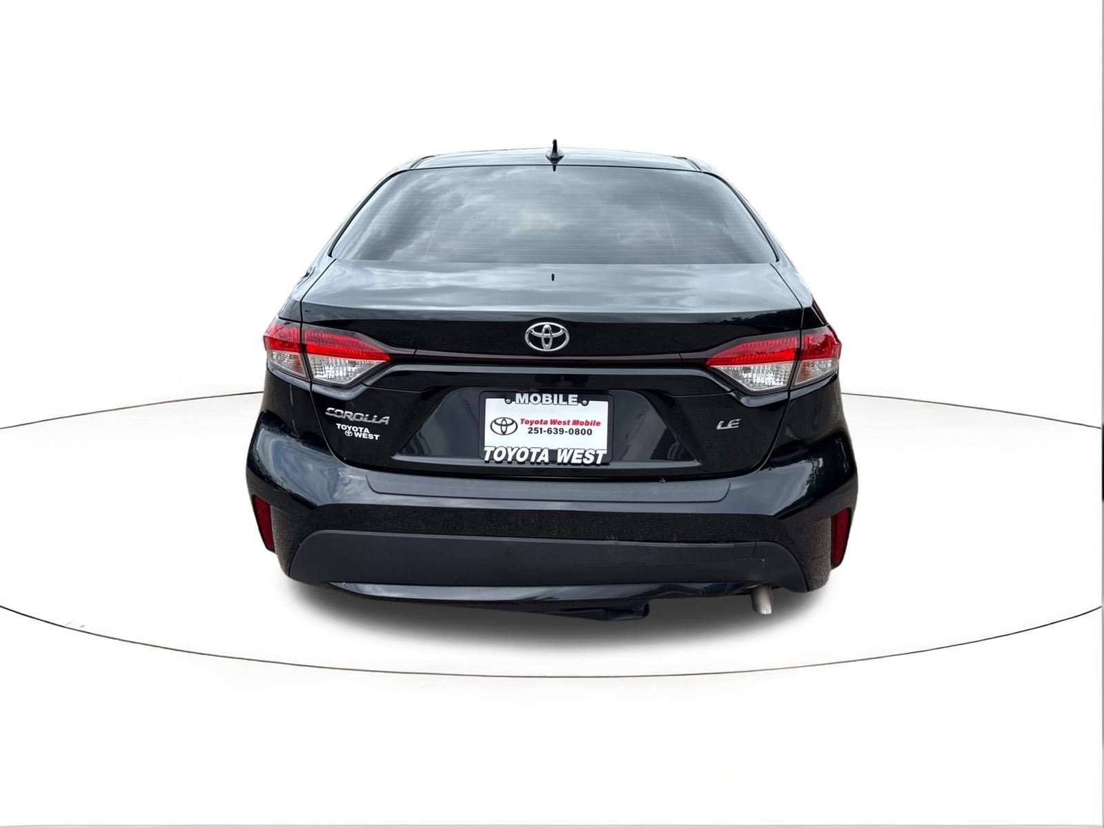 Used 2020 Black Sand Pearl Toyota LE image 4