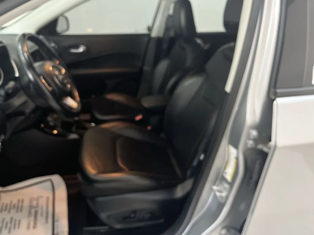 Used 2021 Silver Jeep Limited image 15