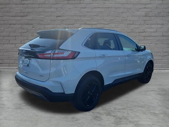 Used 2023 White Ford SEL image 12