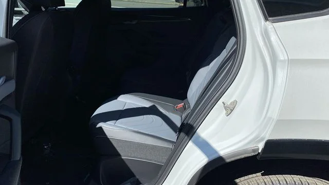 New 2026 White/off-white Volkswagen 2.0T SE R-Line Black image 21