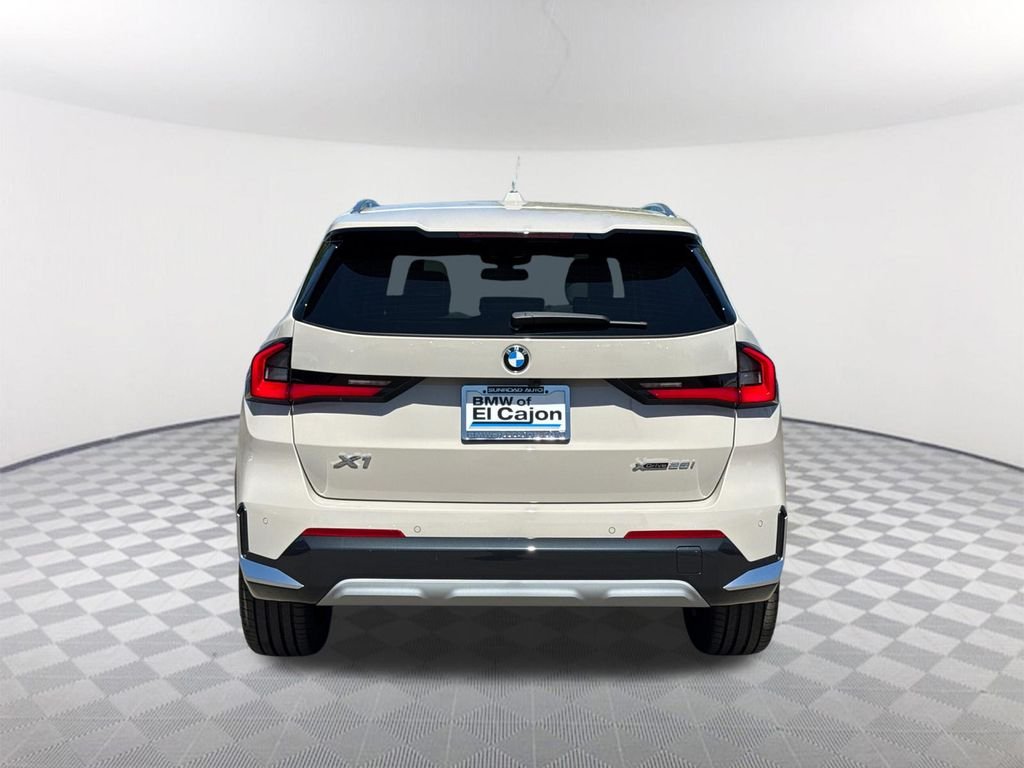New 2027 Dune Grey Metallic BMW xDrive28i image 5