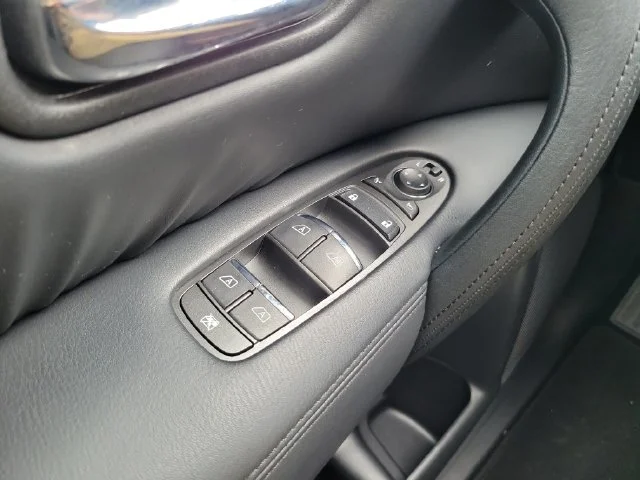 Used 2024 Gun Metallic Nissan SV image 27