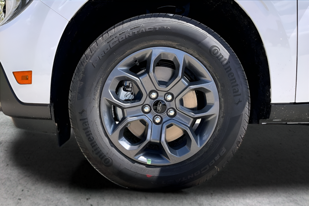 New 2026 Oxford White Ford XLT image 18