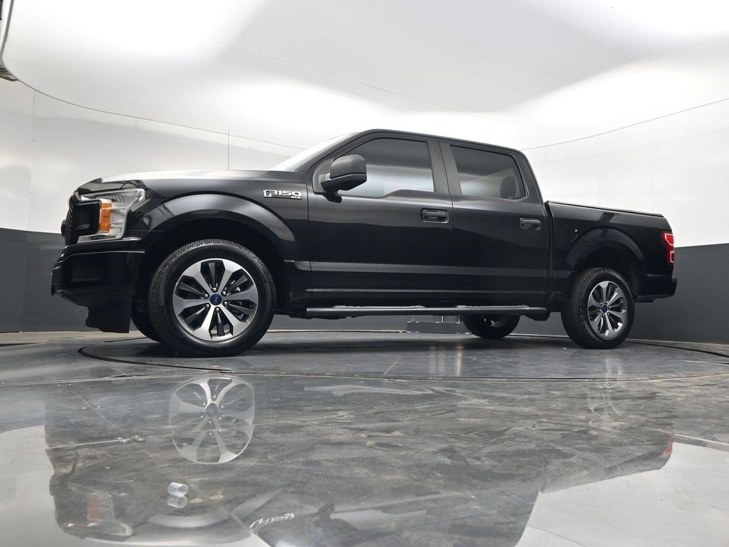 Used 2019 Agate Black Metallic Ford XL image 29