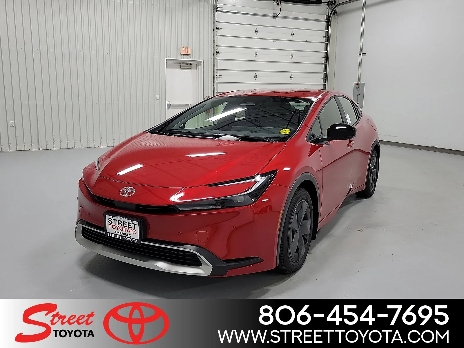 2026 Toyota Prius SE's photo