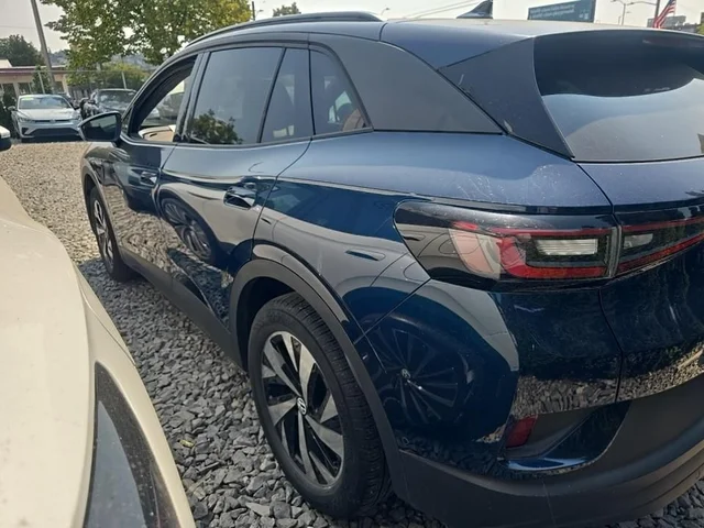 2023 Volkswagen ID.4 Pro
