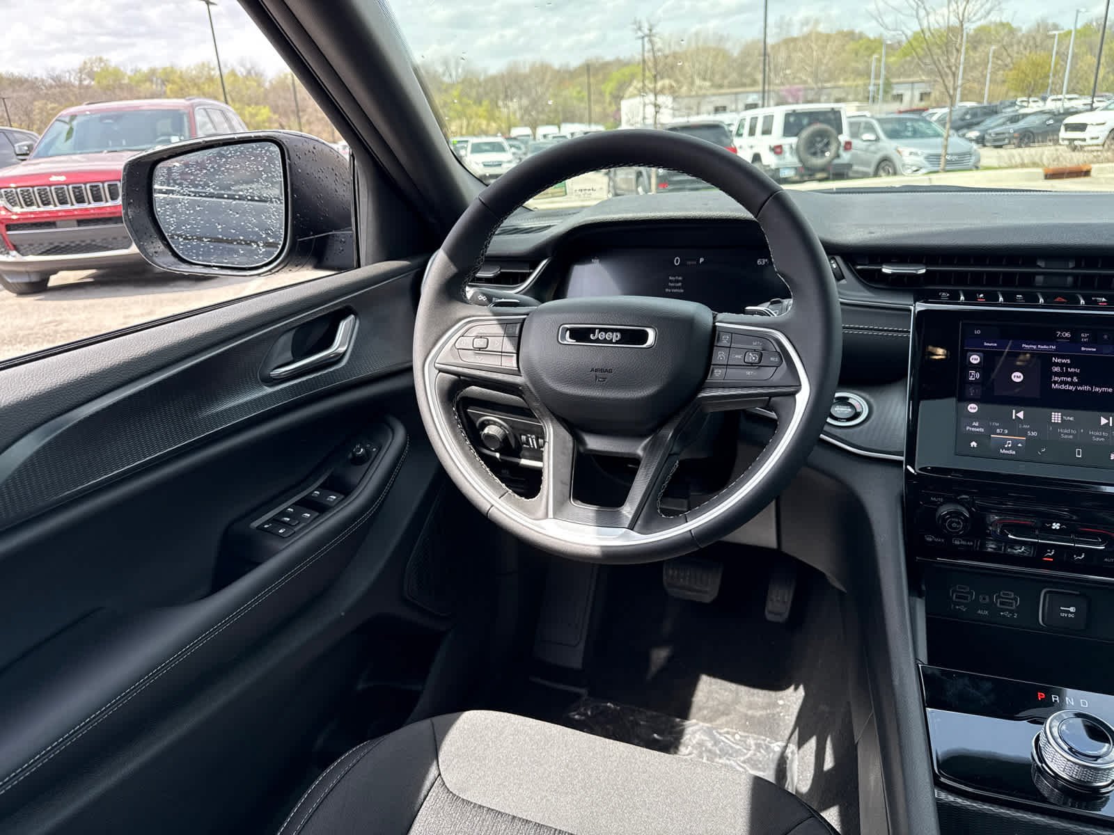 2025 Jeep Grand Cherokee L Laredo - Photo 15