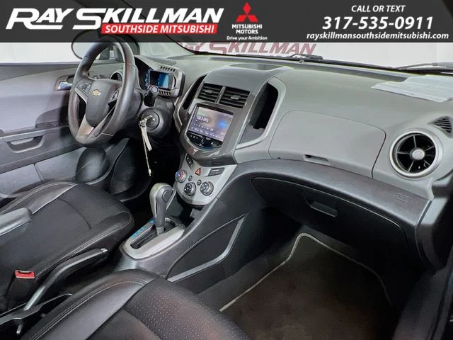 Used 2015 Gray Chevrolet LTZ image 33