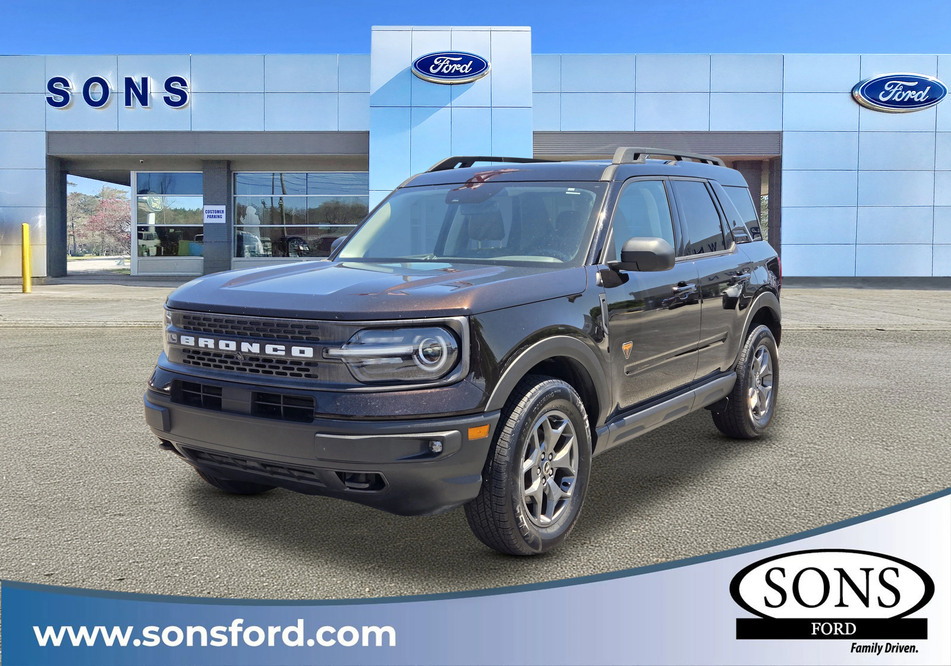 Used 2021 Kodiak Brown Metallic Ford Badlands image 1
