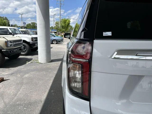 Used 2024 White Chevrolet LT image 27