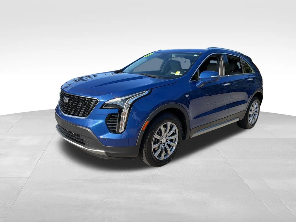 Used 2021  Cadillac Premium Luxury image 3