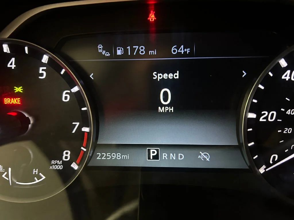 Used 2025 Gray Nissan SV image 10