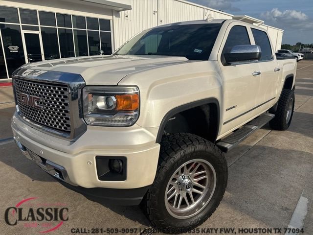 WHITE DIAMOND TRICOAT 2015 GMC Sierra 1500 Denali Crew Cab Pickup Truck 4X2