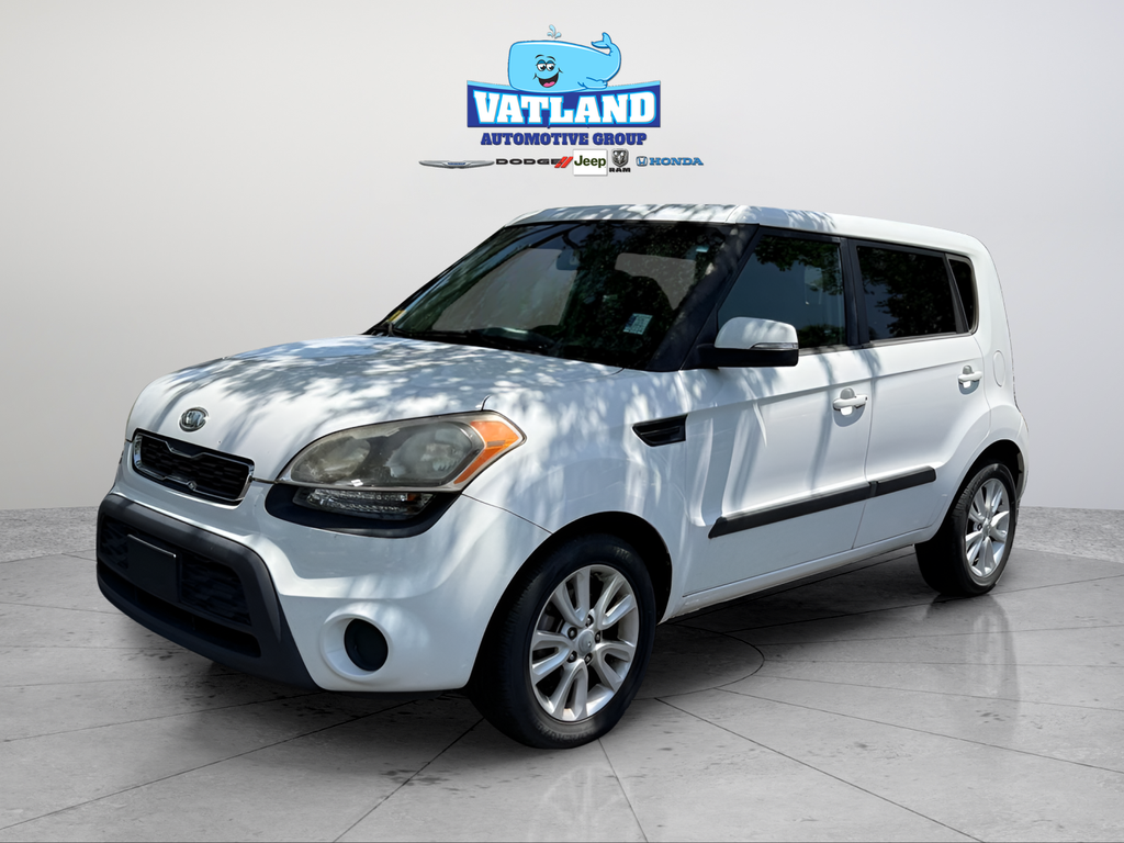Used 2012 White Kia Plus image 20