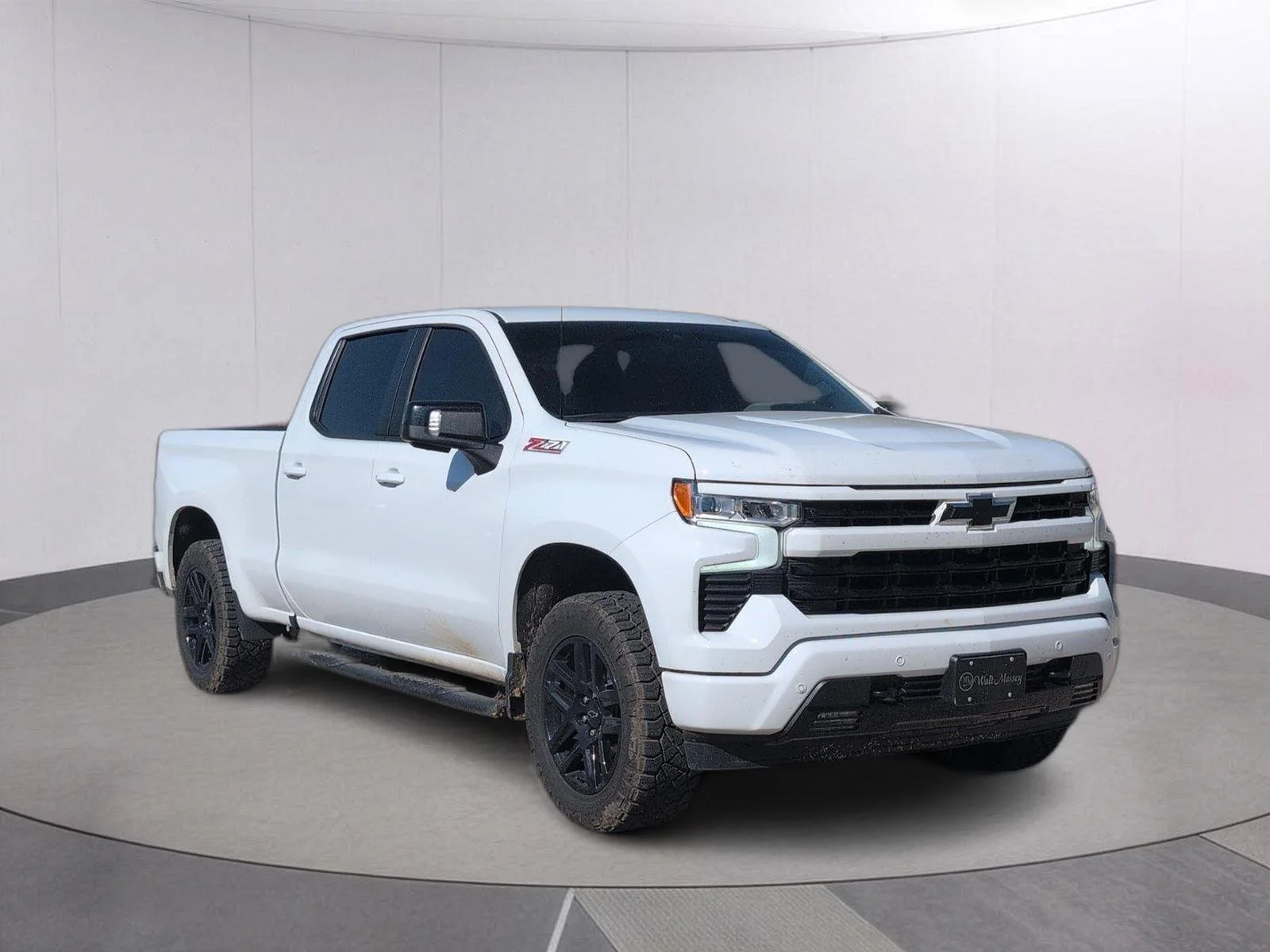 Used 2025 Summit White Chevrolet RST image 7