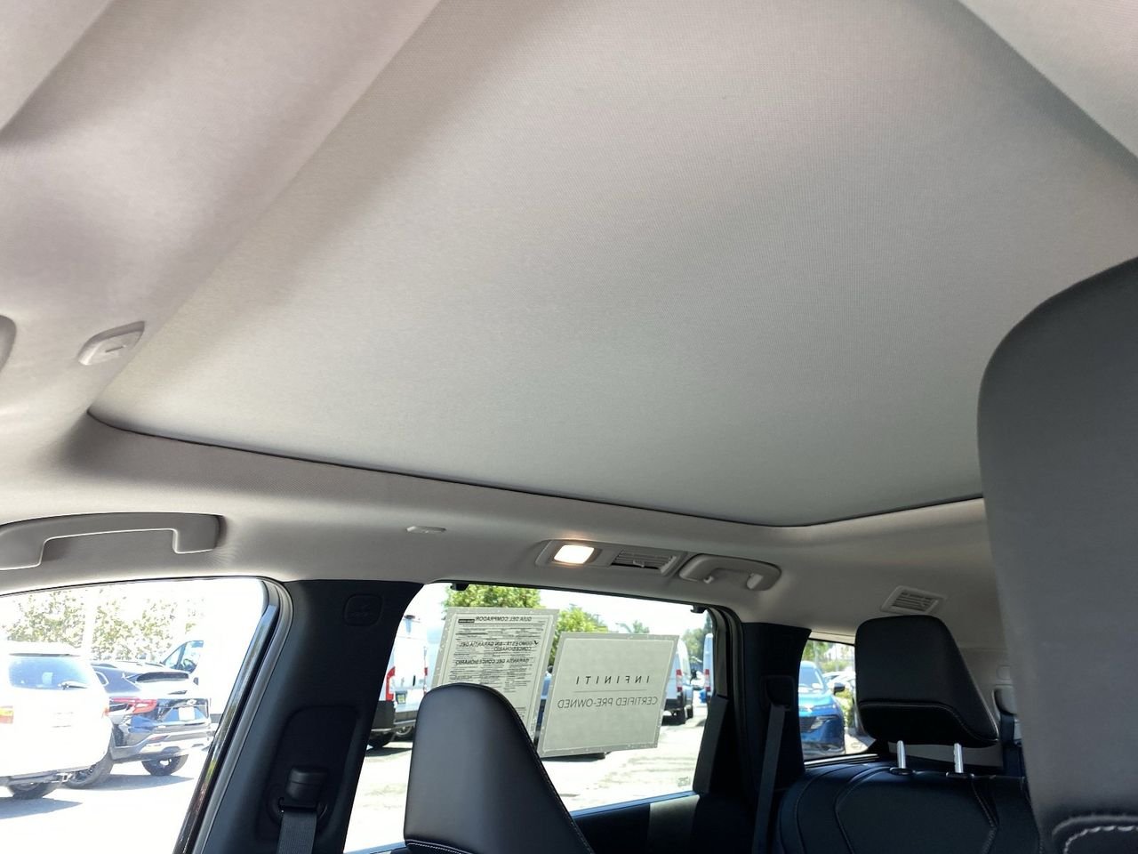 Certified Used 2026 Mineral Black INFINITI LUXE image 34