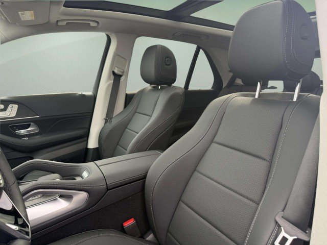 New 2026 GREY Mercedes-Benz GLE 450 image 16