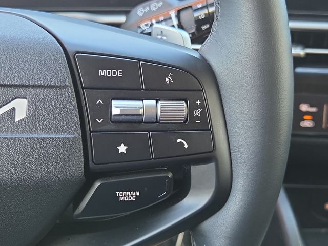 Used 2026 Fusion Black Kia S image 16