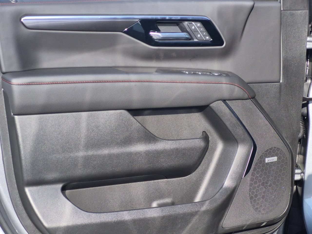 2026 Chevrolet Tahoe RST - Photo 23