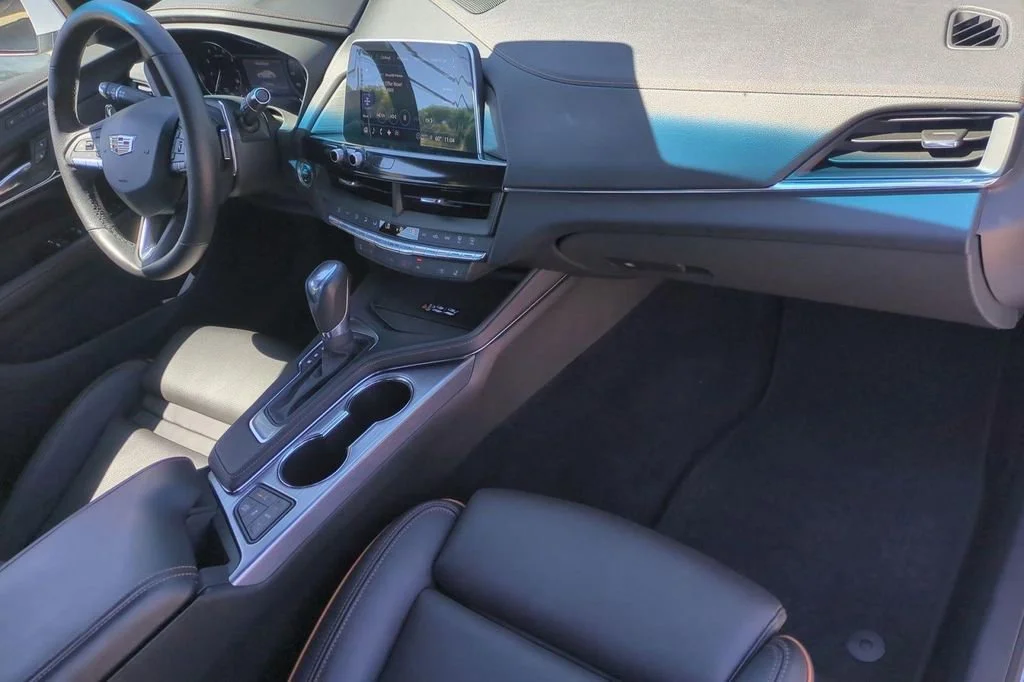 Used 2025 Summit White Cadillac Sport image 17