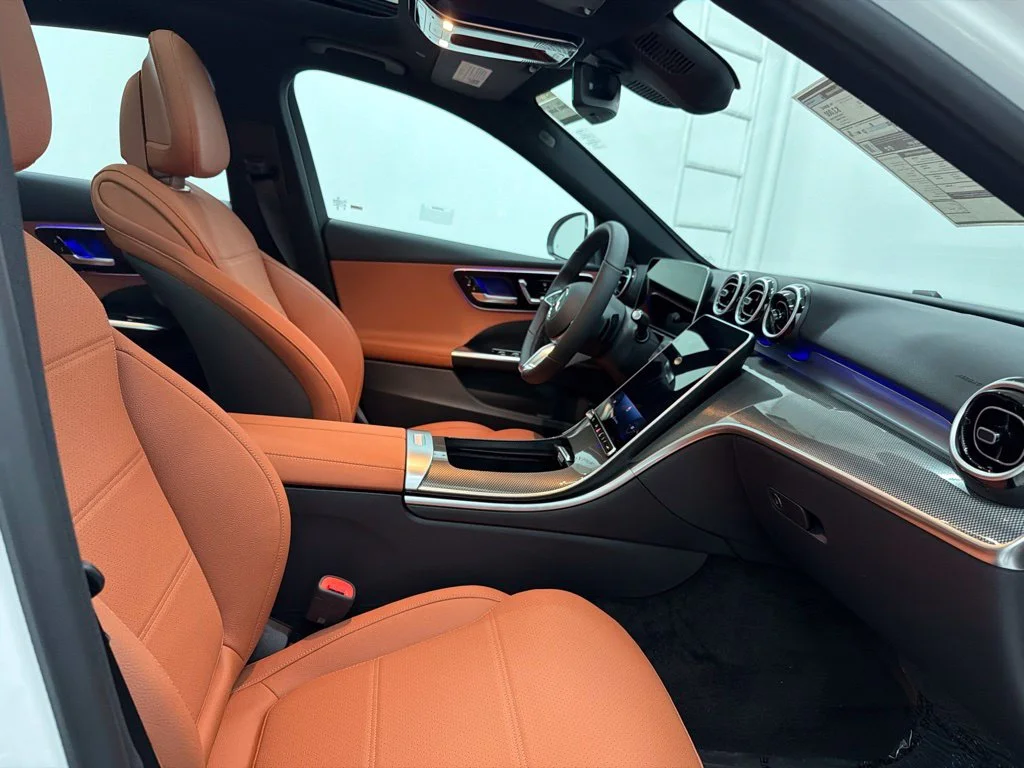 New 2027 White Mercedes-Benz C 300 image 29