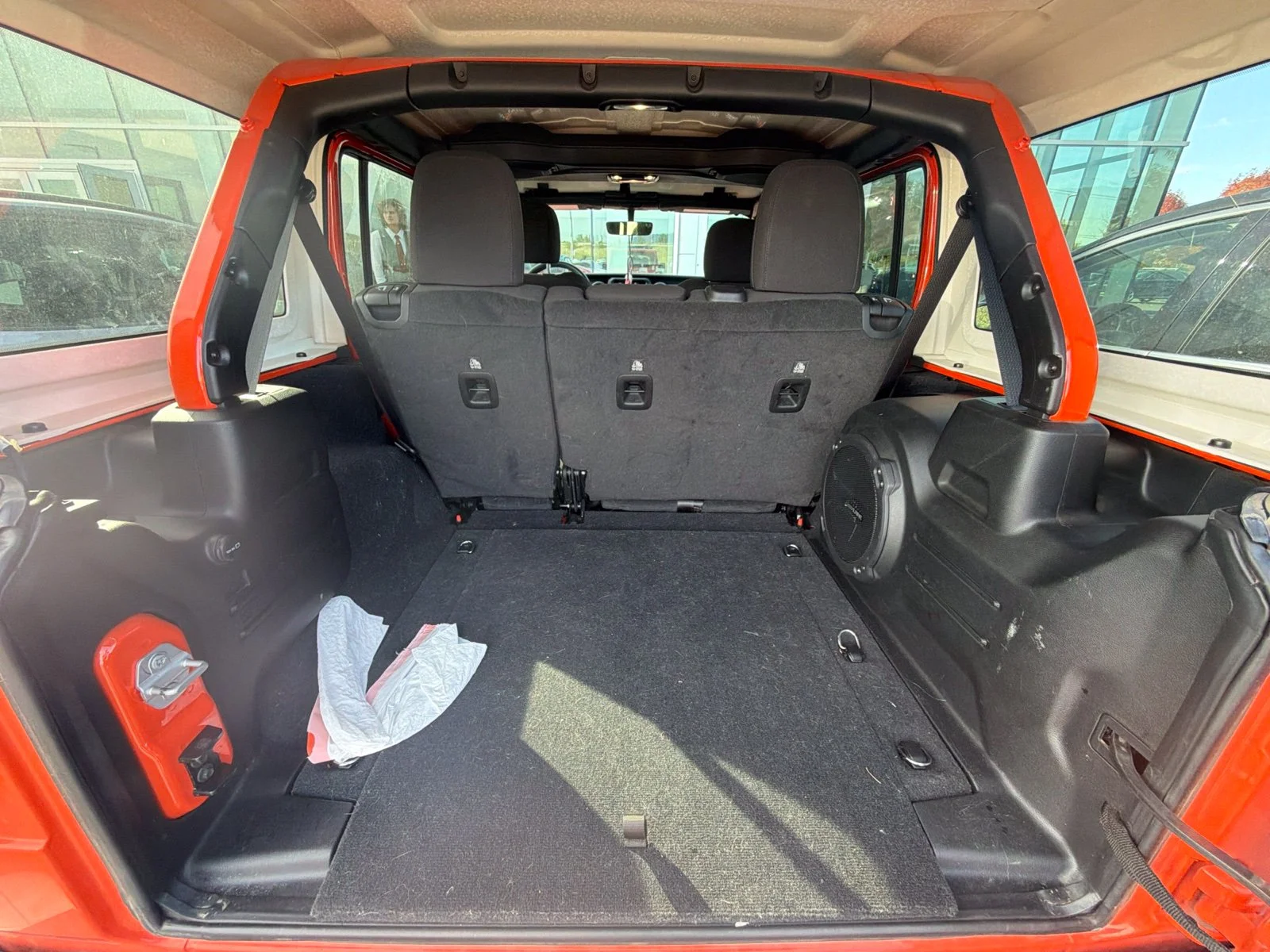 Used 2023  Jeep Sport S image 8