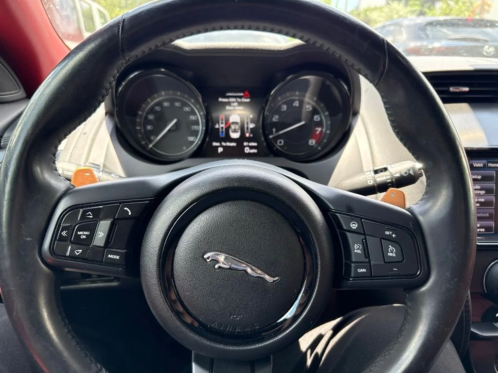 Used 2014 Lunar Gray Metallic Jaguar S image 12