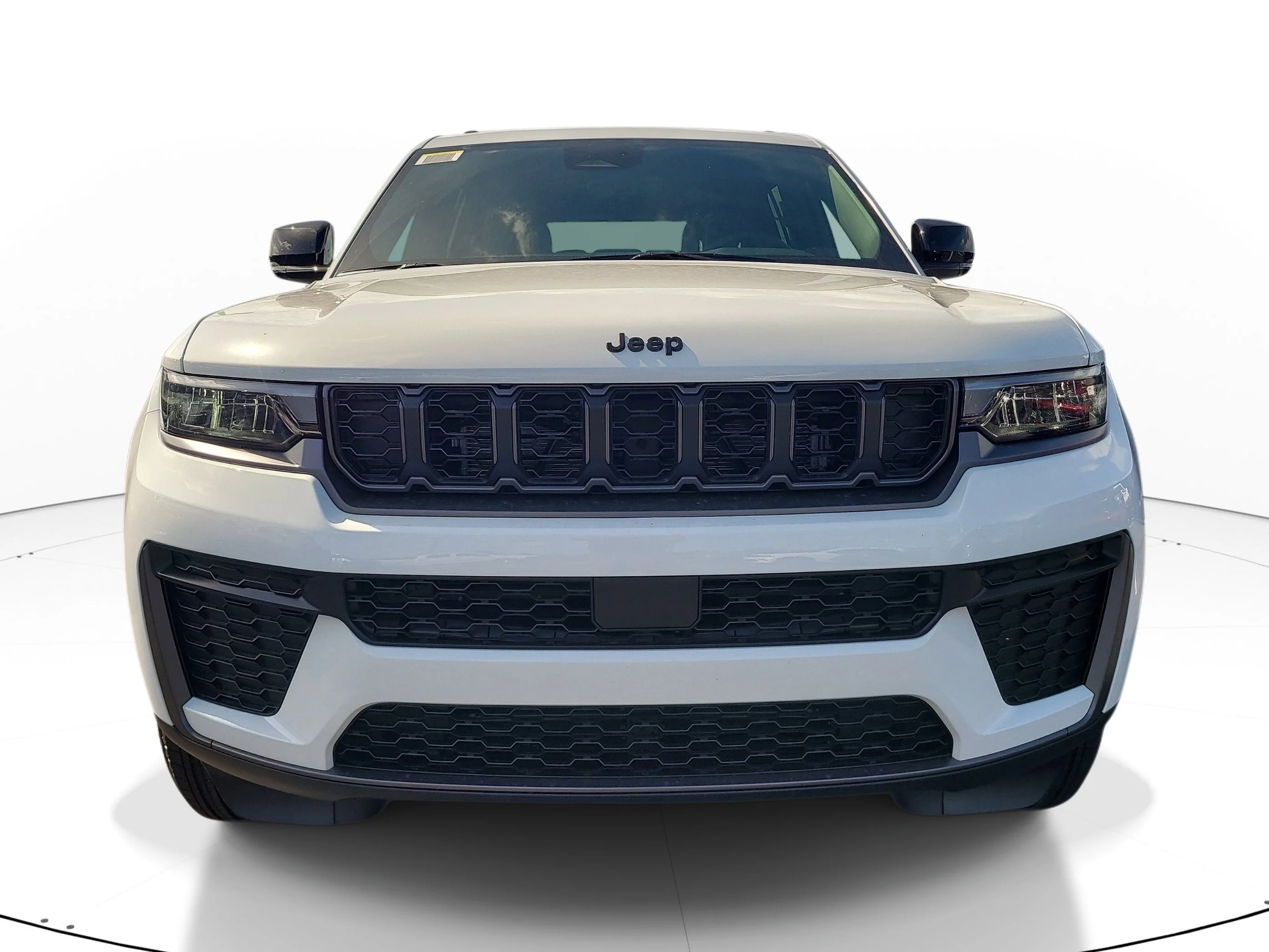New 2026 Bright White Clearcoat Jeep Laredo Altitude image 3