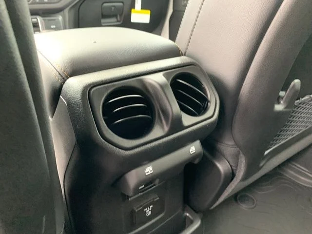 New 2026 Bright White Clearcoat Jeep Sahara image 16