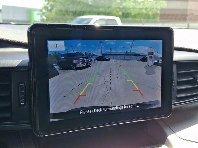 Used 2022 Gray Ford XLT image 24