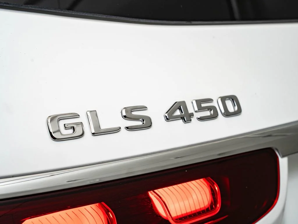 New 2026 Moonlight White Mercedes-Benz GLS 450 image 19