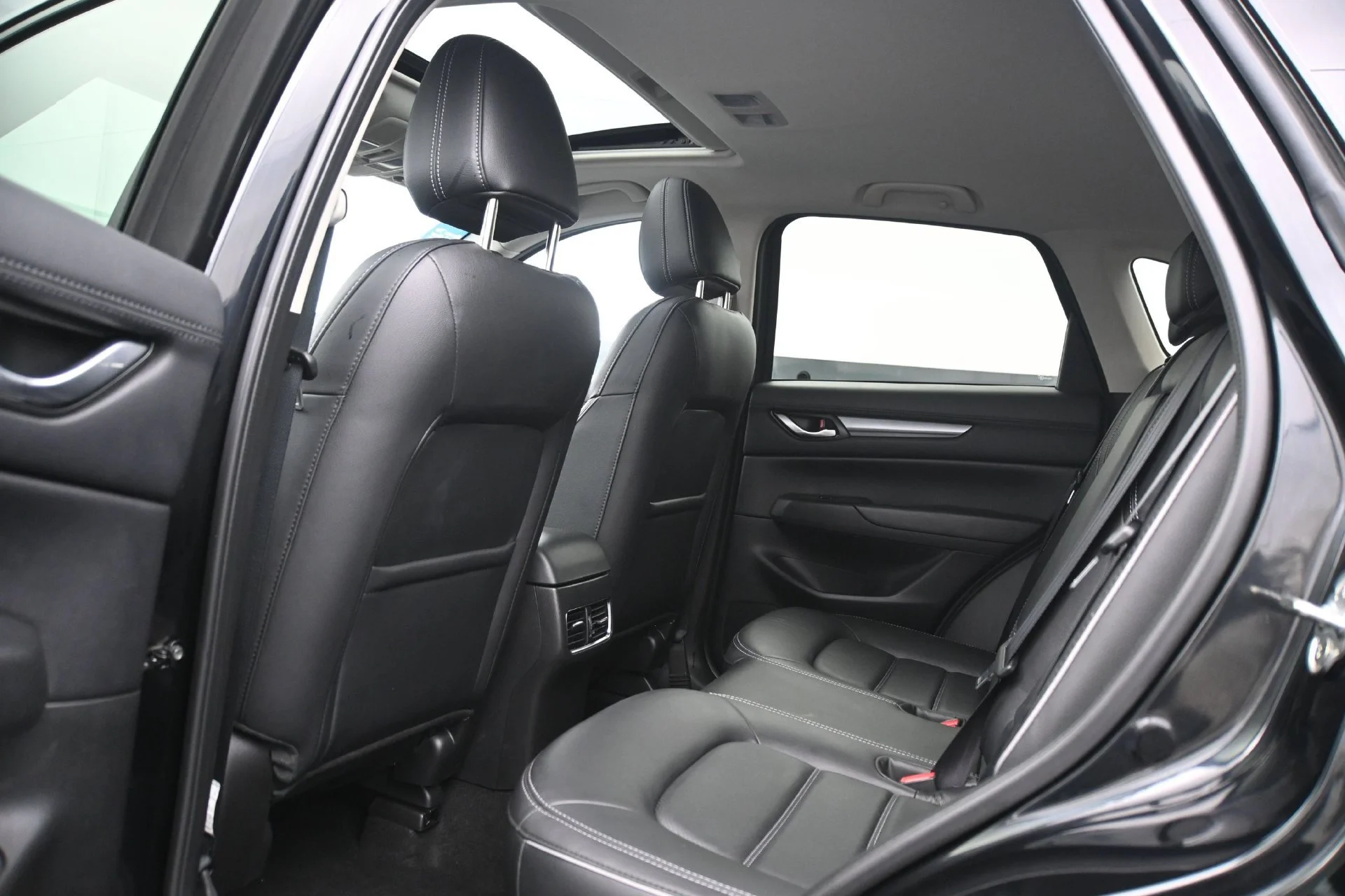 Used 2025 Jet Black Mica Mazda 2.5 S Preferred Package image 13