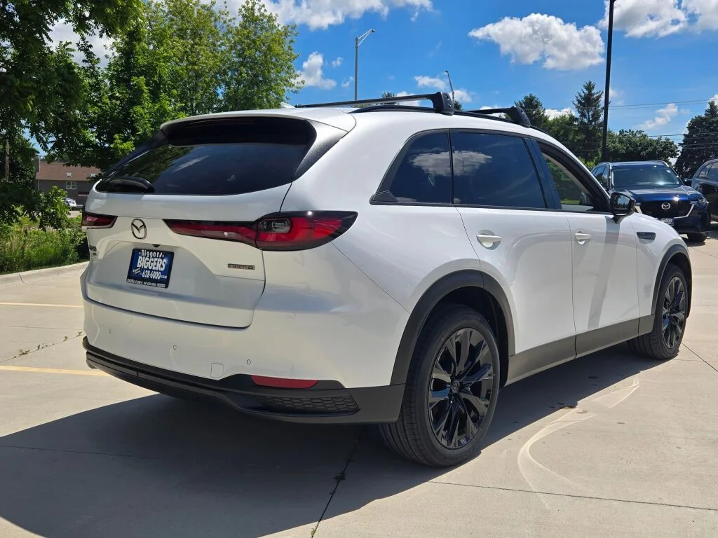 New 2026 Rhodium White Premium Mazda 3.3 Turbo Premium Sport AWD image 12