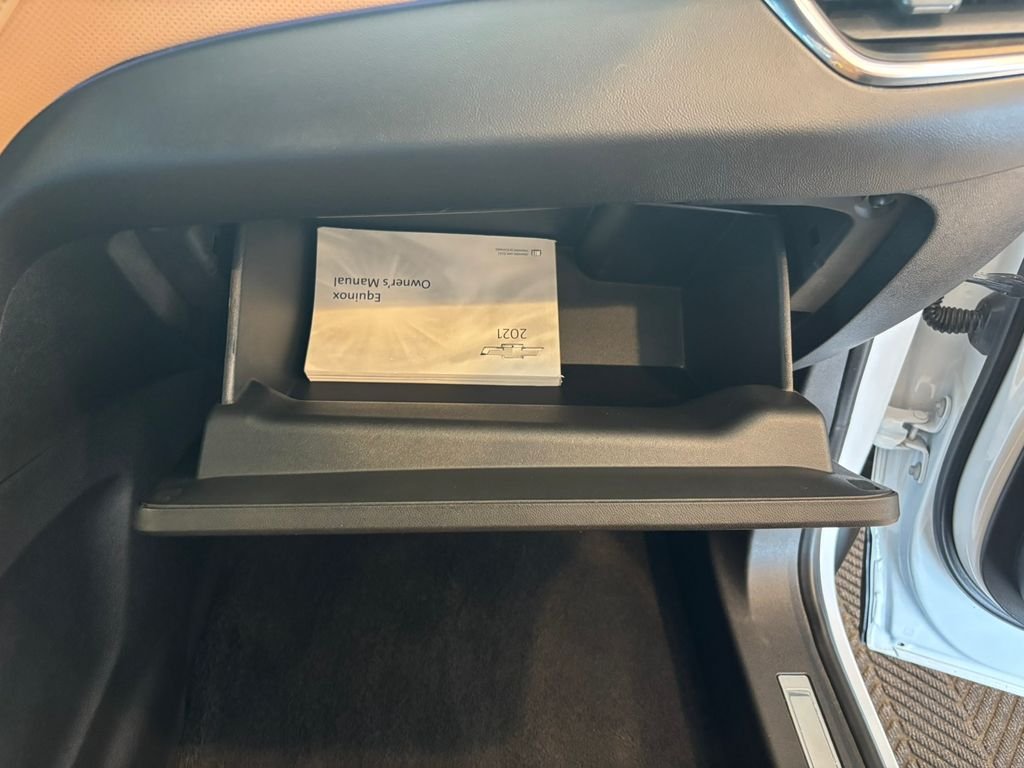 Used 2021 Summit White Chevrolet Premier image 27