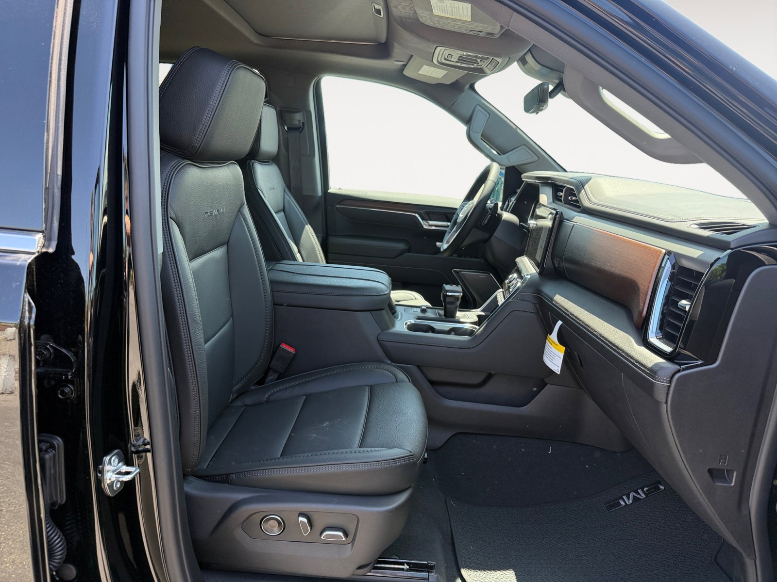 New 2026 Onyx Black GMC Denali image 19