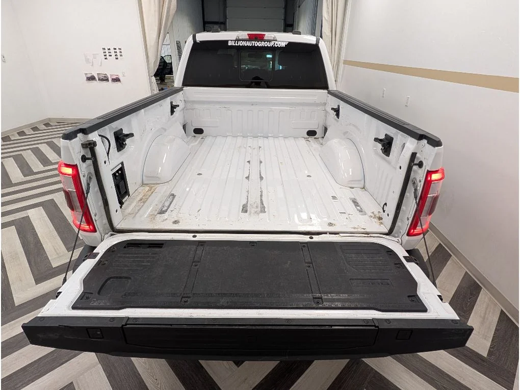 Used 2021 Oxford White Ford LARIAT image 24