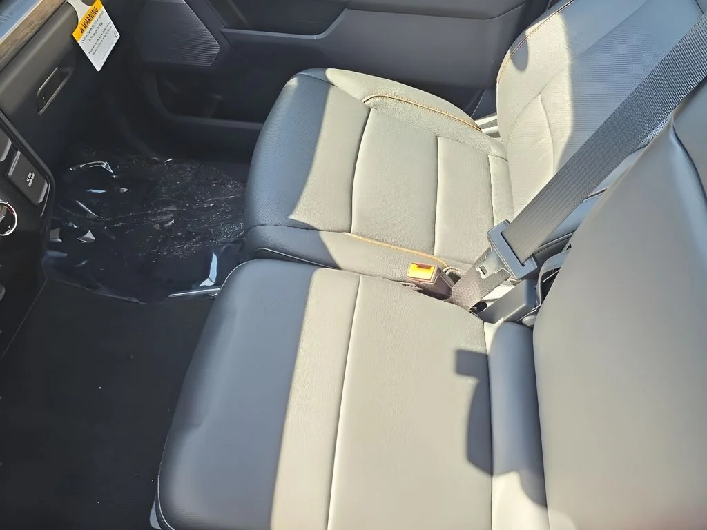 New 2026 Avalanche Ford F-250® Lariat® image 30