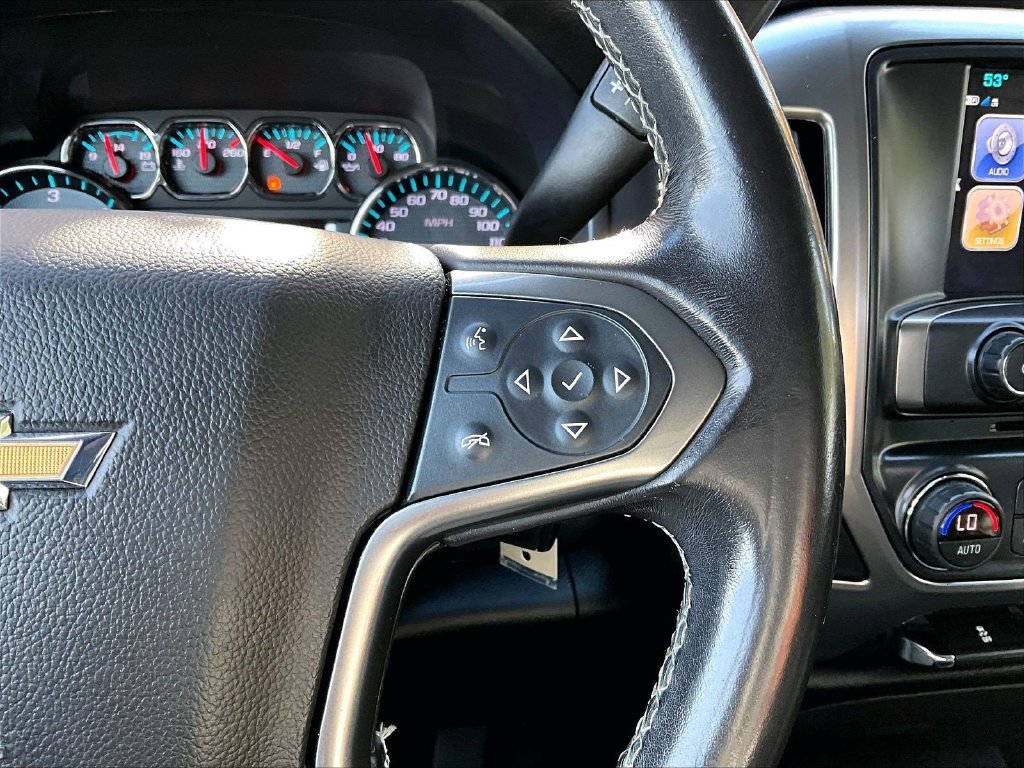 Used 2018 Red Chevrolet LT image 23