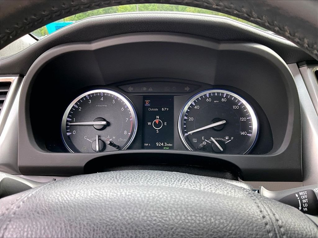 Used 2017 Shoreline Blue Pearl Toyota XLE image 26