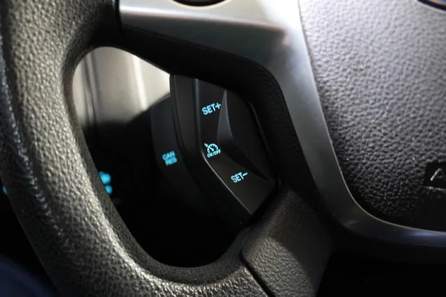 Used 2014 Race Red Ford SE image 19