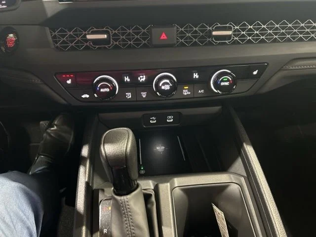 New 2026 Canyon River Blue Metallic Honda SE image 22